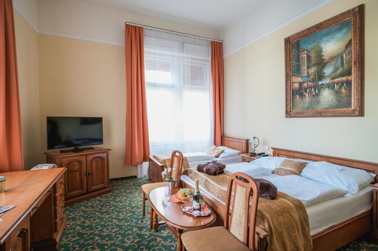 City Hotel Unio Superior Budapest Luaran gambar